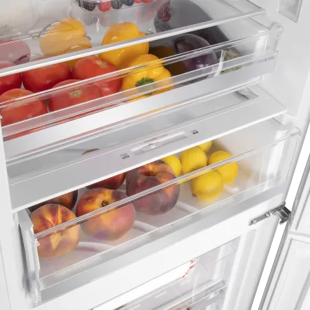 Холодильник MAUNFELD MFF200N Белый