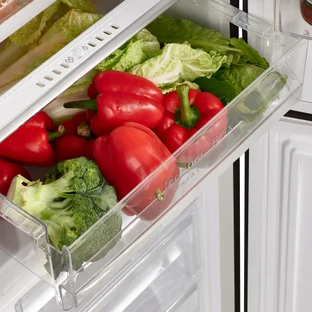 Холодильник MAUNFELD MFF186NFR Черный