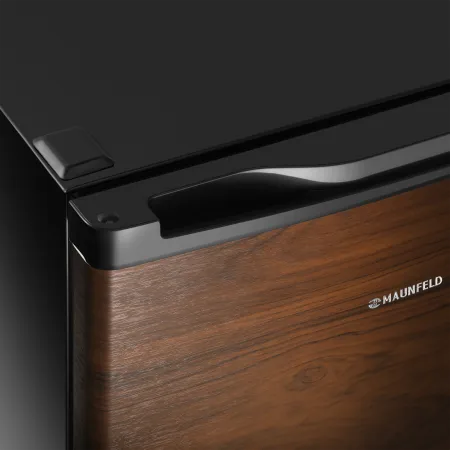 Холодильник MAUNFELD MFF83WD Дерево