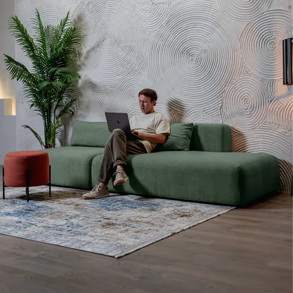 НОВЫЕ ЭМОЦИИ Диван прямой, темно-зеленый, банкетка справа